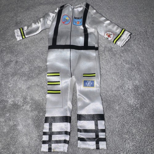 Elf the shelf astronaut - on,