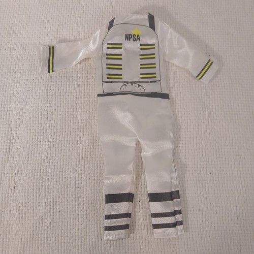 Elf the shelf astronaut - on,