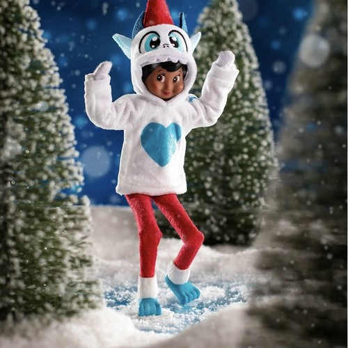 The elf shelf claus - shelf,
