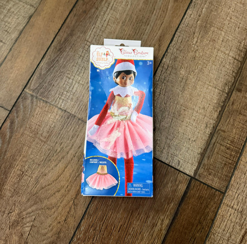 The elf shelf claus - elf, on